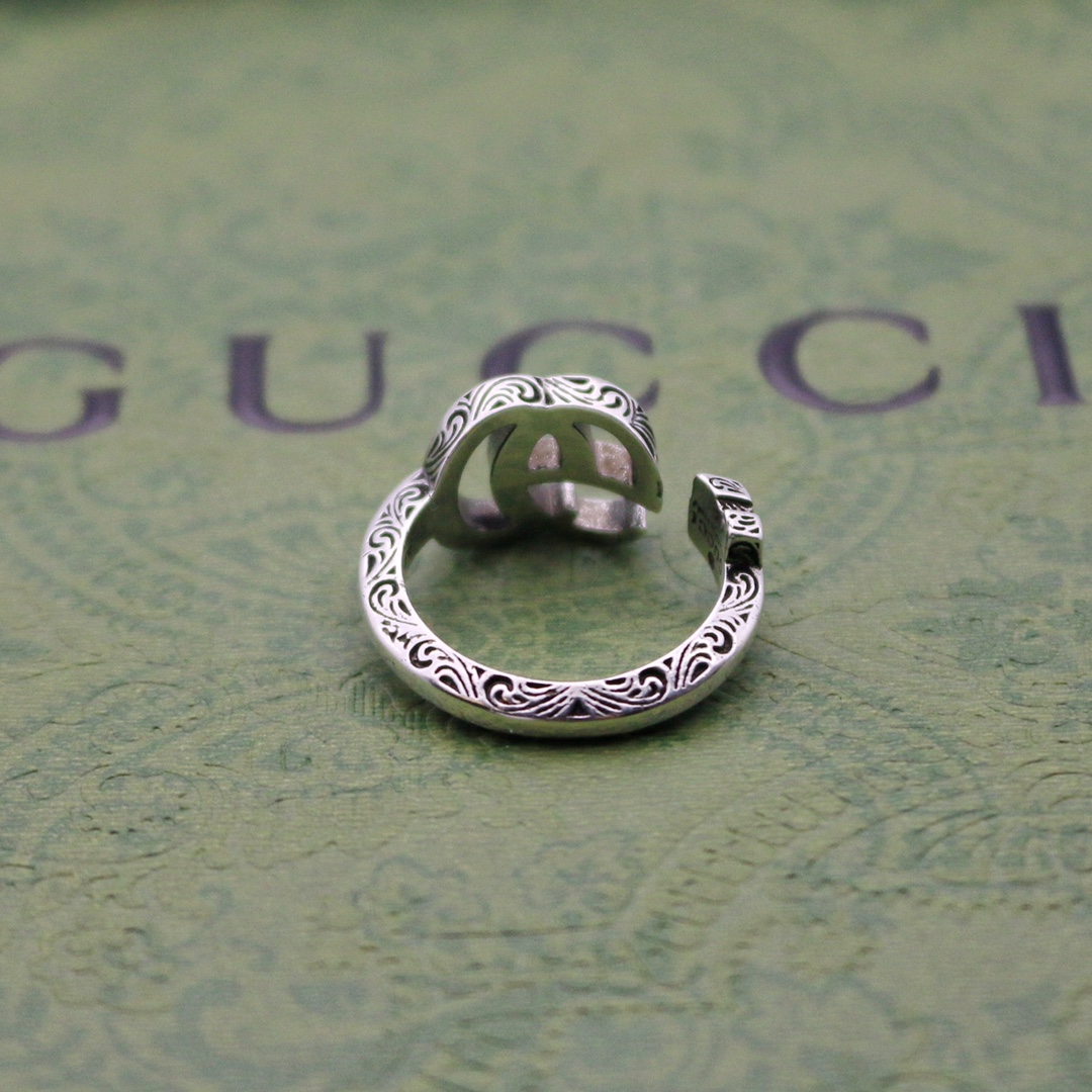 GUCCI ダブルG キーリング