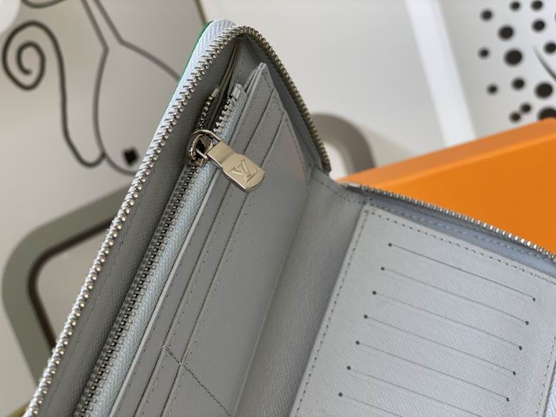 Louis Vuitton (ルイ・ヴィトン) Everyday LV Zippy 長財布 20x10x2cm 2 カラー