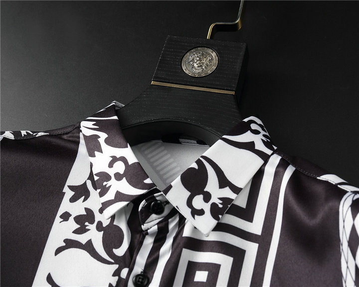 VERSACE ヴェルサーチ 長袖シャツ