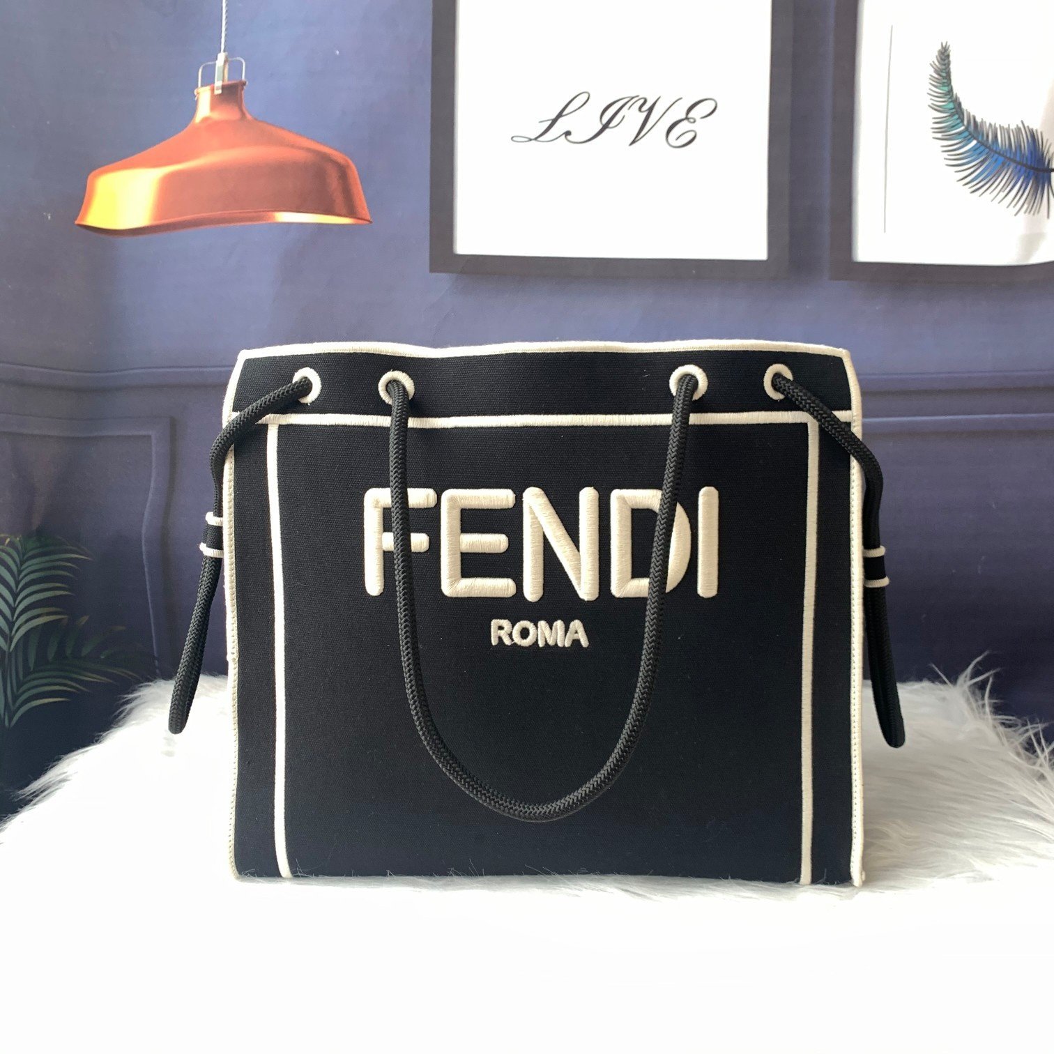 FENDI（フェンディ） ショルダーバッグ 36X13X27CM