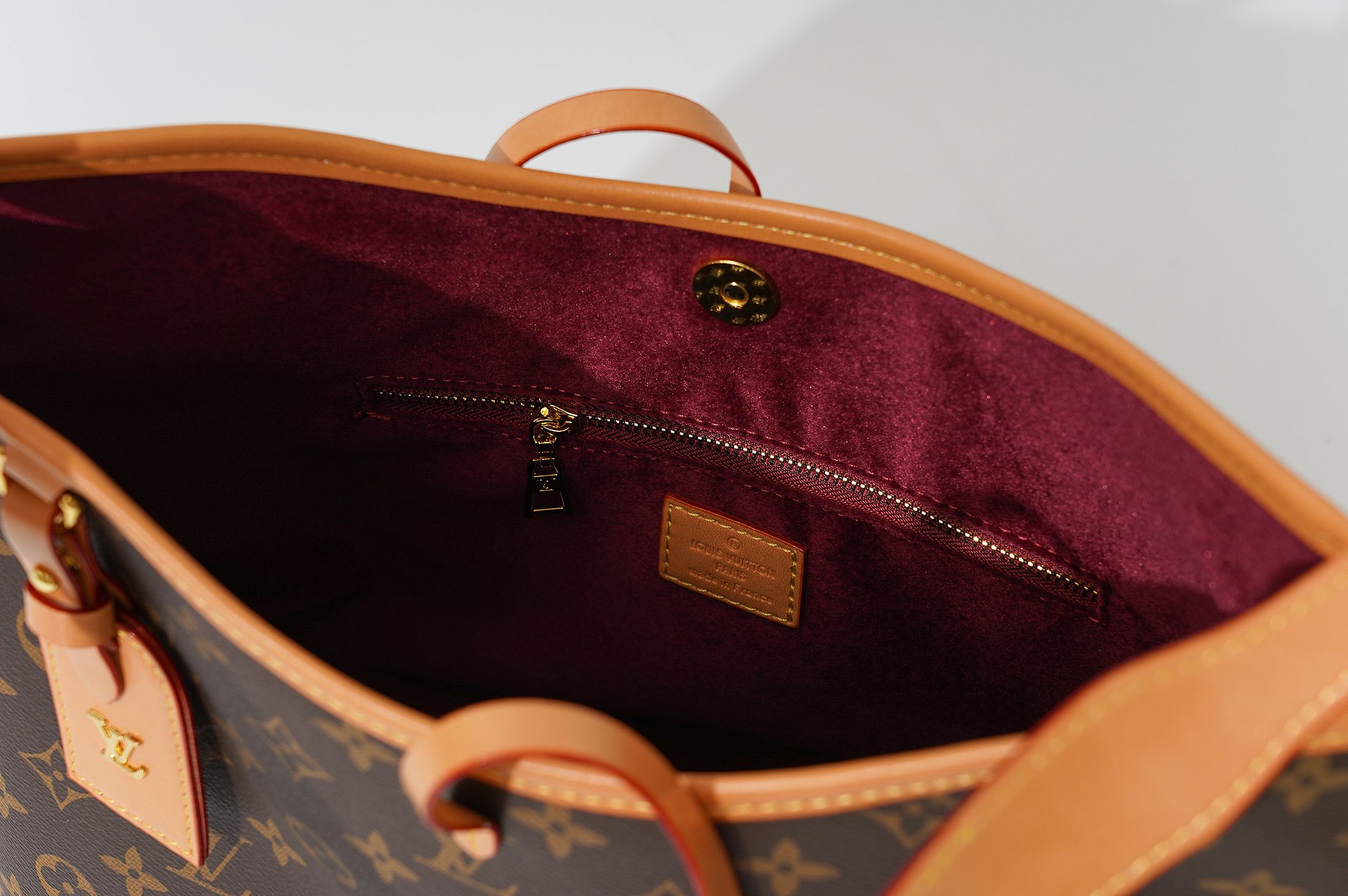 【Louis Vuitton】（ルイヴィトン）CARRYALL ショルダーバッグ
