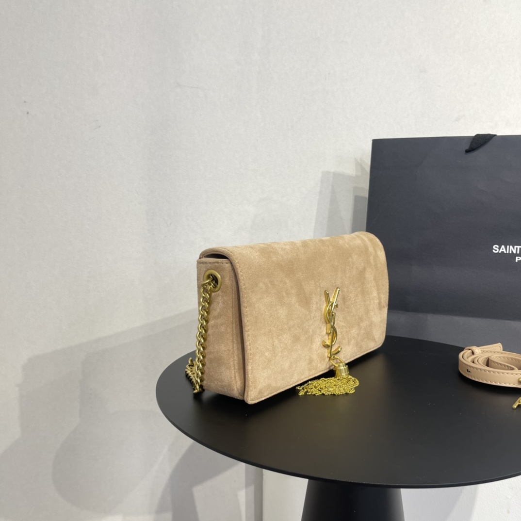 イヴ・サンローラン ブラック スエード モノグラム ミディアム ケイト タッセル バッグ