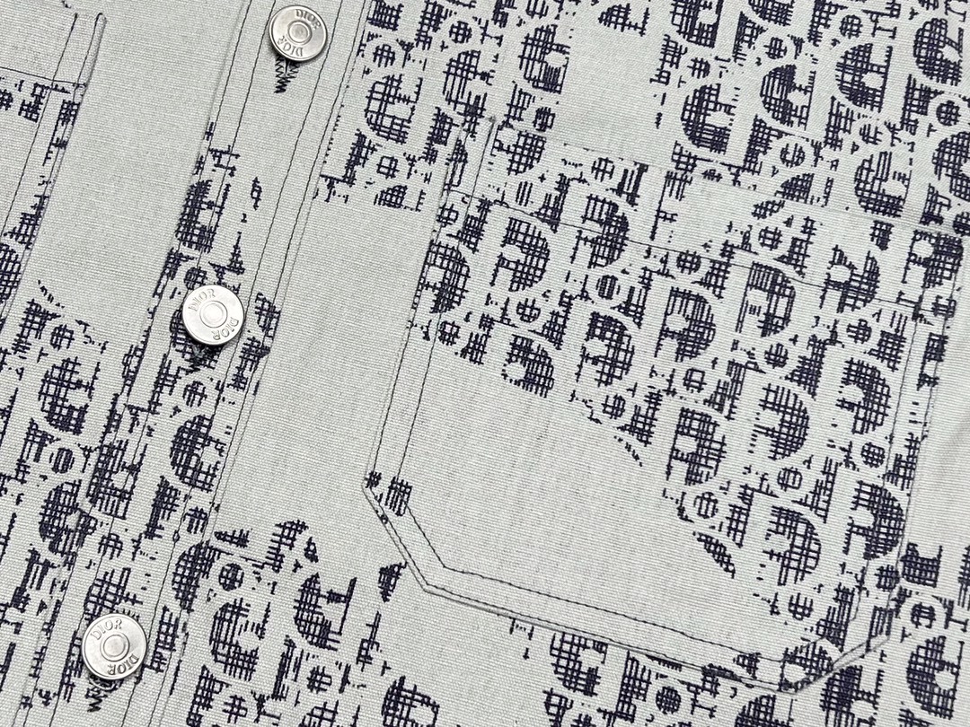 【DIOR 公式旗艦店】ディオール シャツ ご好評に付き再入荷！