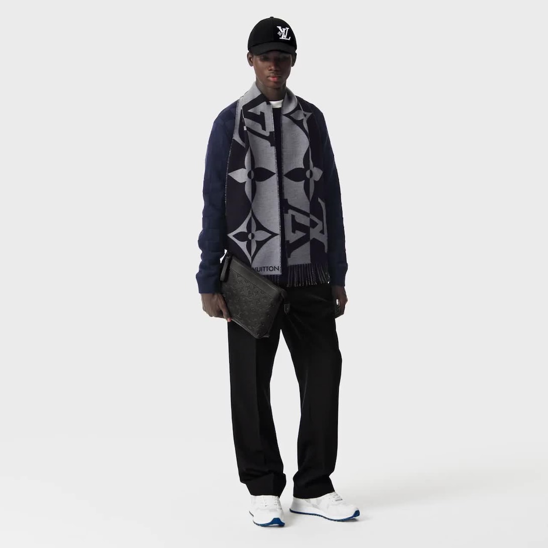 LOUIS VUITTON ルイヴィトン POCHETTE VOYAGE SOUPLE クラッチバッグ M82545