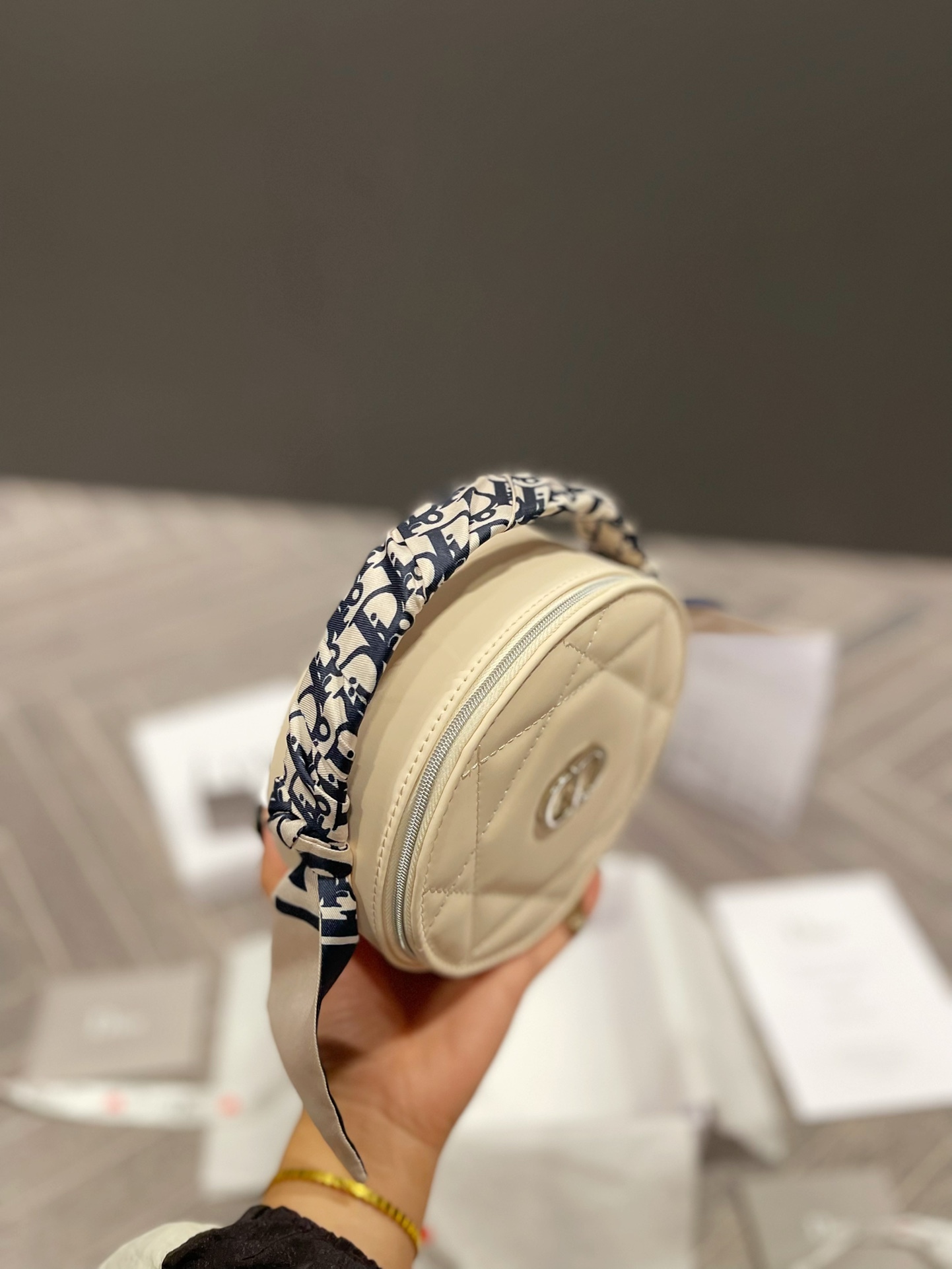 Diorカーフ改造化粧箱にミラー付き【限定】