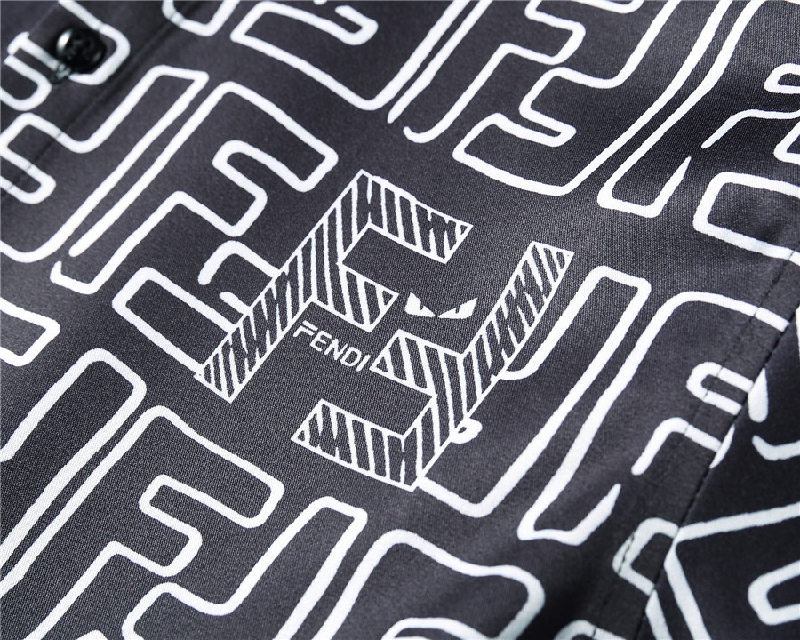 【FENDI 公式旗艦店】フェンディ シャツ ご好評に付き再入荷！