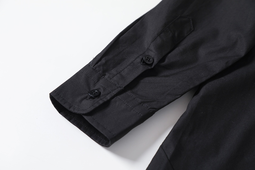 【BALENCIAGA 公式旗艦店】バレンシアガ シャツ ご好評に付き再入荷！