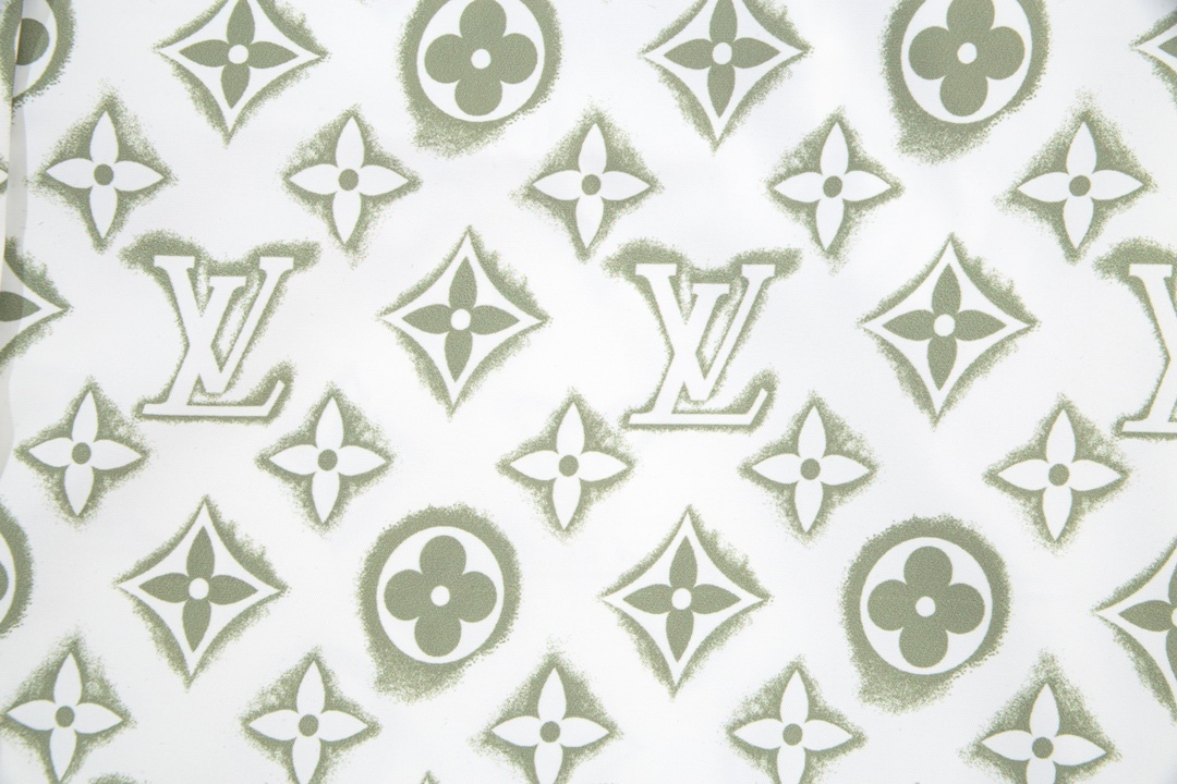 【LOUIS VUITTON 公式旗艦店】ルイヴィトン シャツ ご好評に付き再入荷！