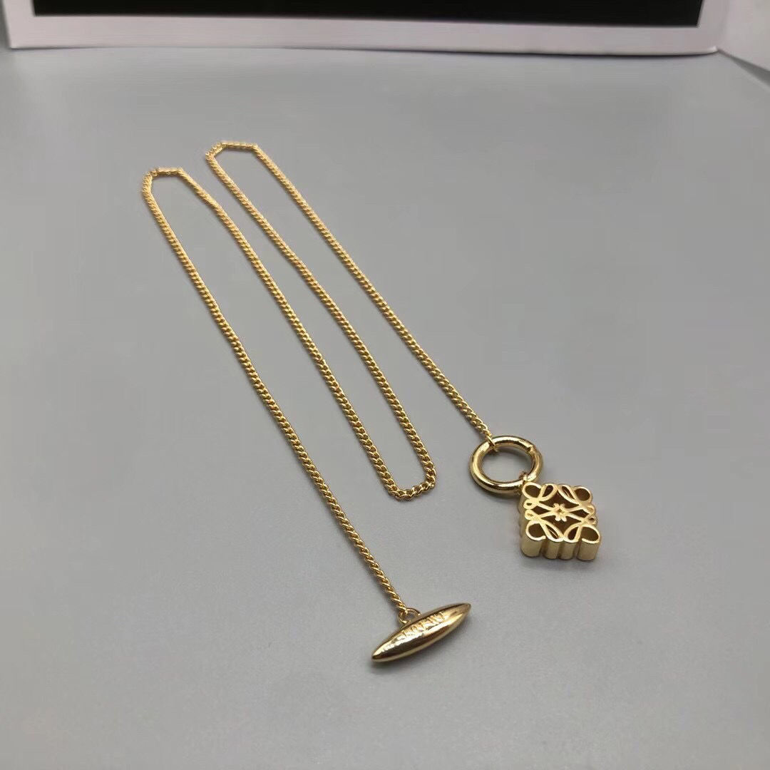 LOEWE (ロエベ) ネックレス 55CM