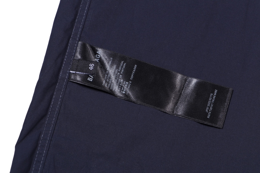 【BALENCIAGA 公式旗艦店】バレンシアガ シャツ ご好評に付き再入荷 240715