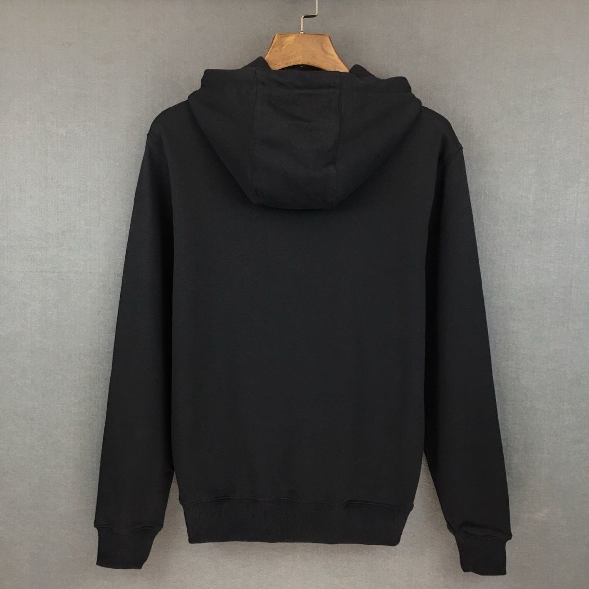 【BURBERRY旗艦店】バーバリー パーカー ご好評に付き再入荷！