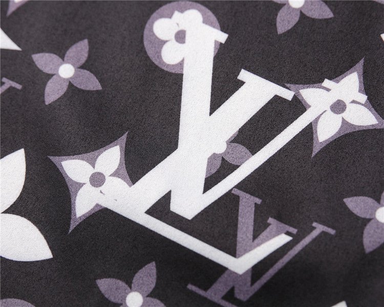 【Louis Vuitton 】 （ルイヴィトン）長袖シャツ 最新モデル