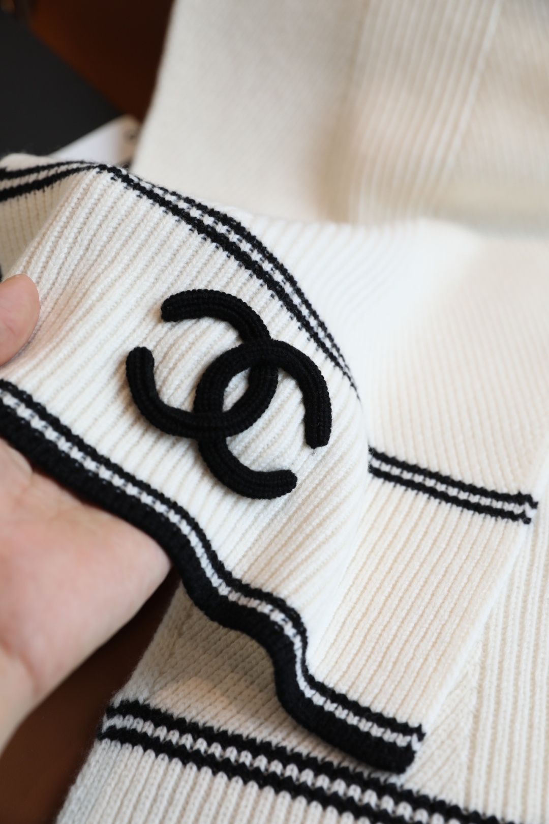 【CHANEL公式旗艦店】シャネル スカーフ 限定発売 送料無料