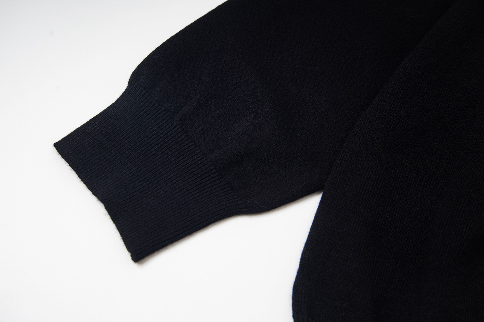 【BURBERRY旗艦店】バーバリー セーター 男女兼用 ご好評に付き再入荷！