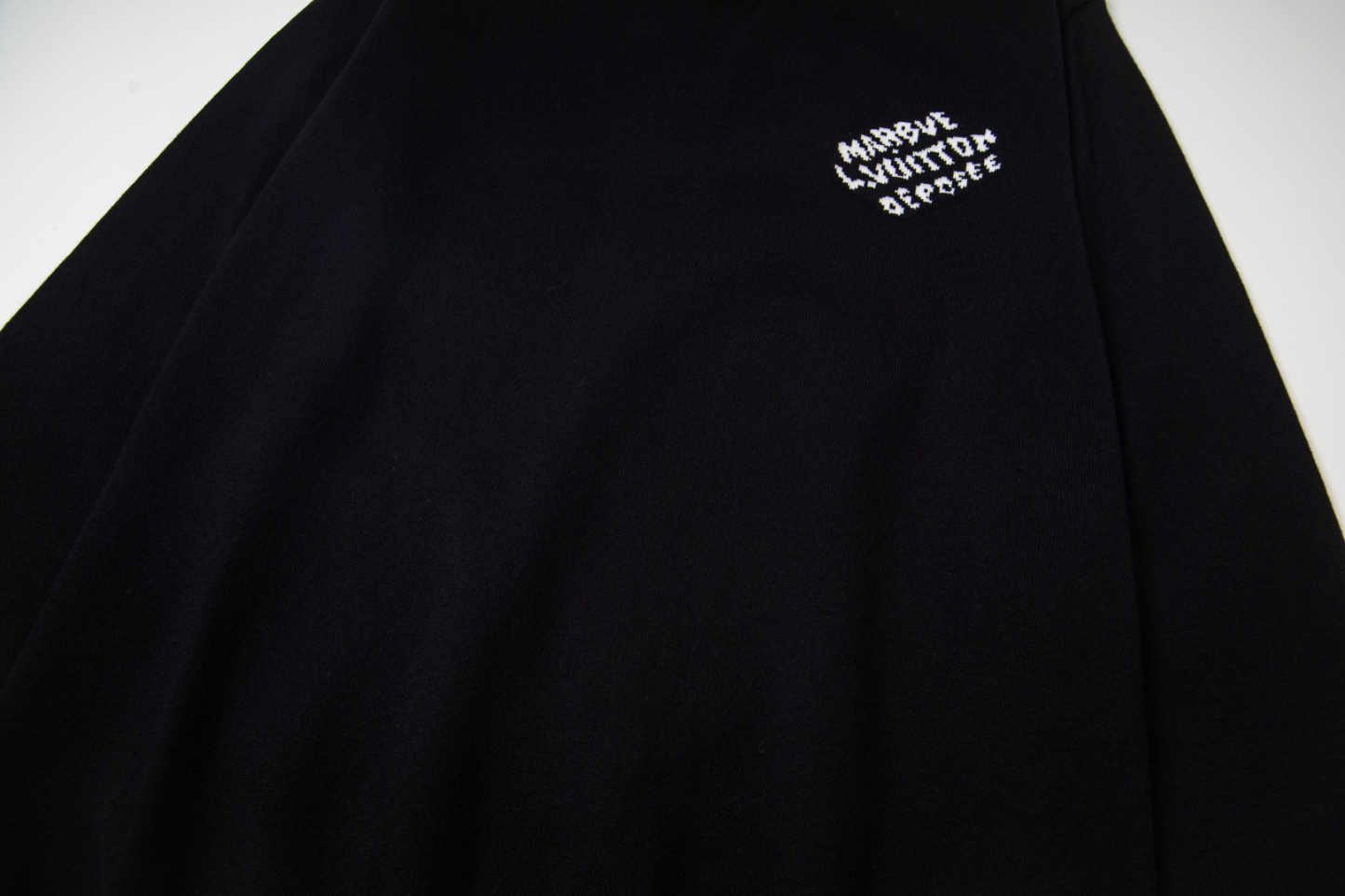 【LOUIS VUITTON旗艦店】ルイヴィトン セーター 男女兼用 ご好評に付き再入荷！