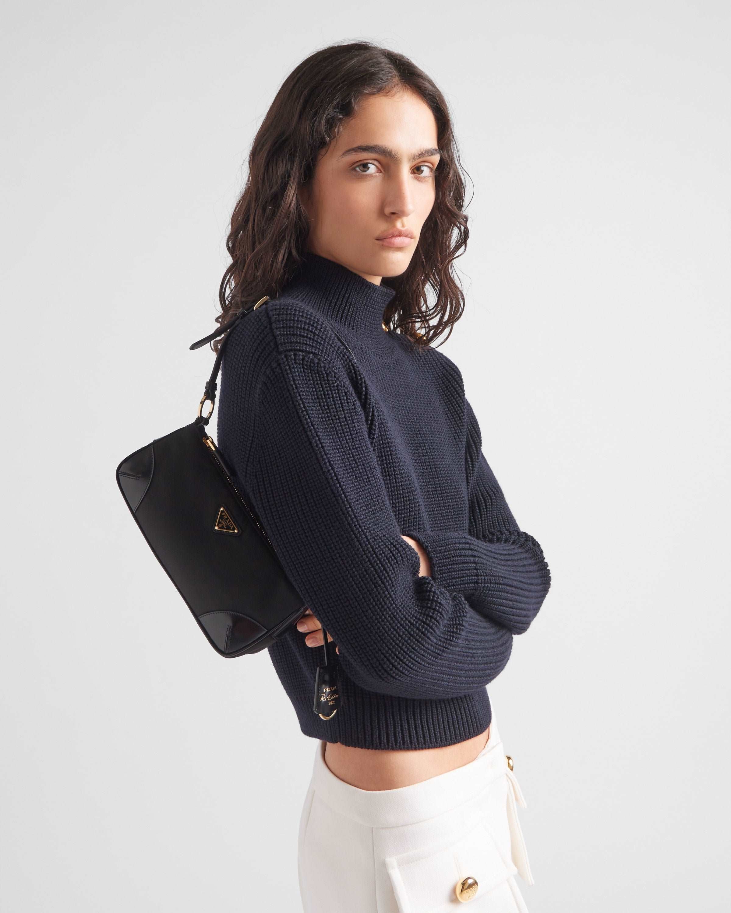 Re-Edition 2002 Re-Nylon xブラッシュドレザー ショルダーバッグ