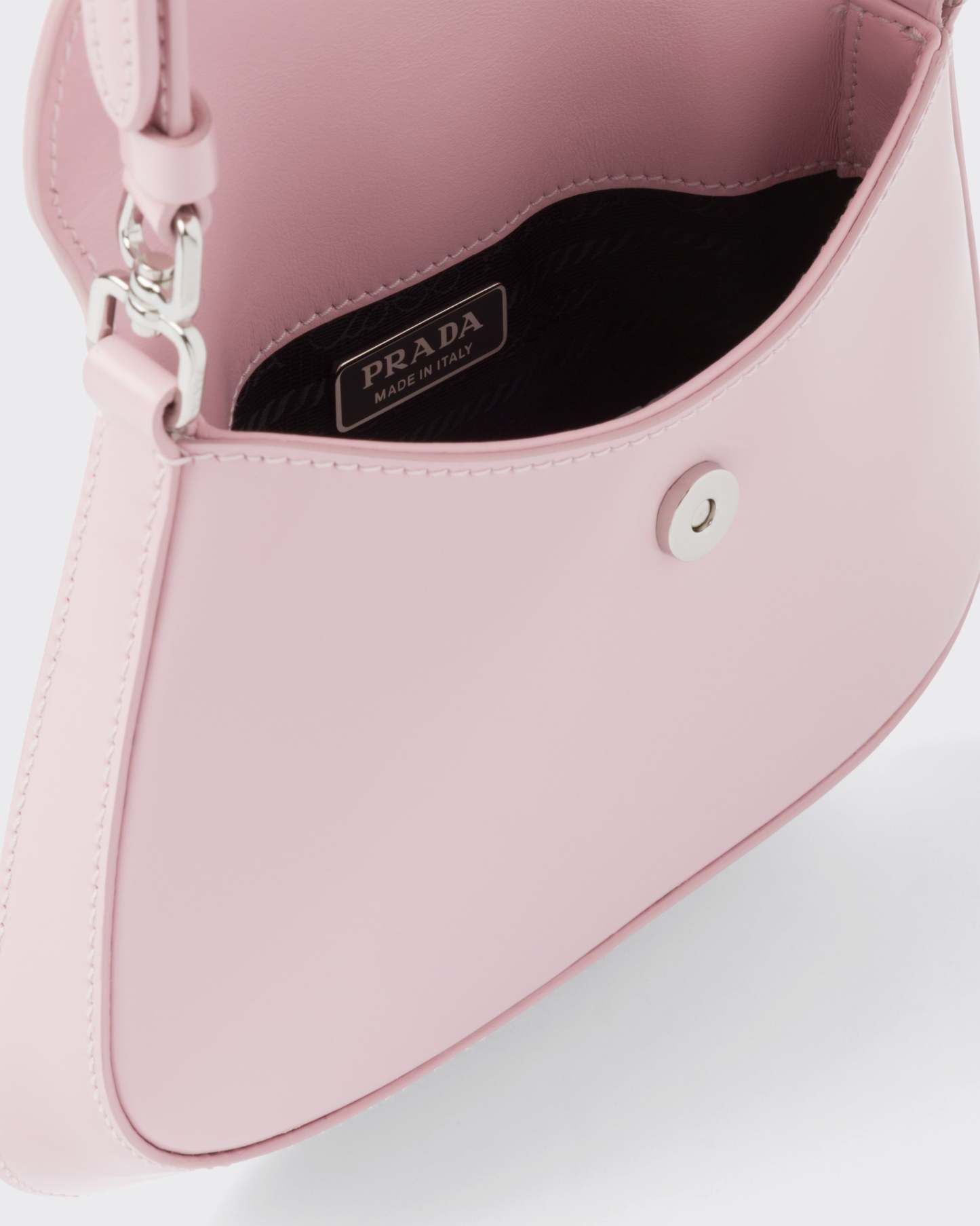 プラダ クレオ ブラッシュドレザー ミニバッグ