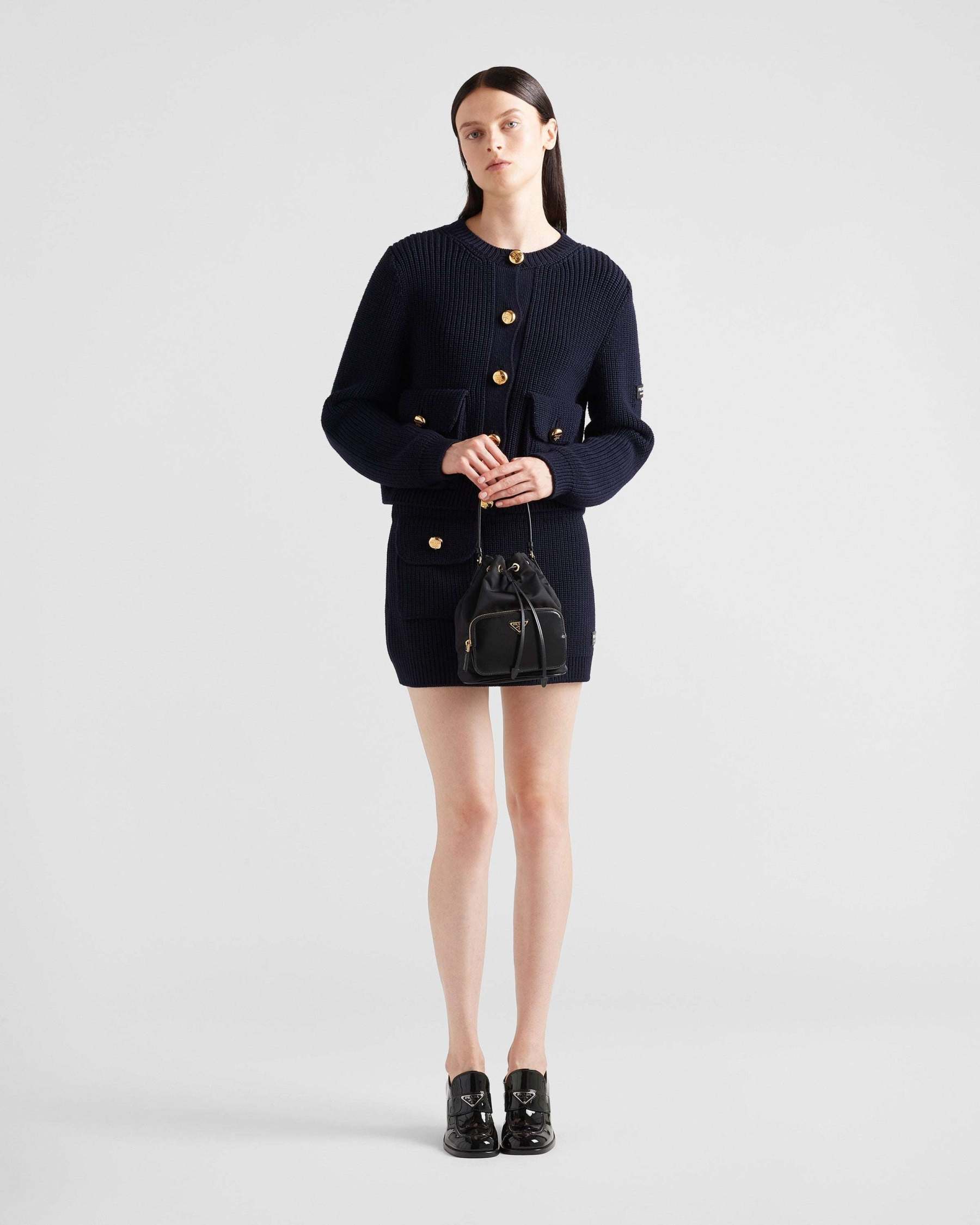 Re-Nylon xブラッシュドレザー バッグ