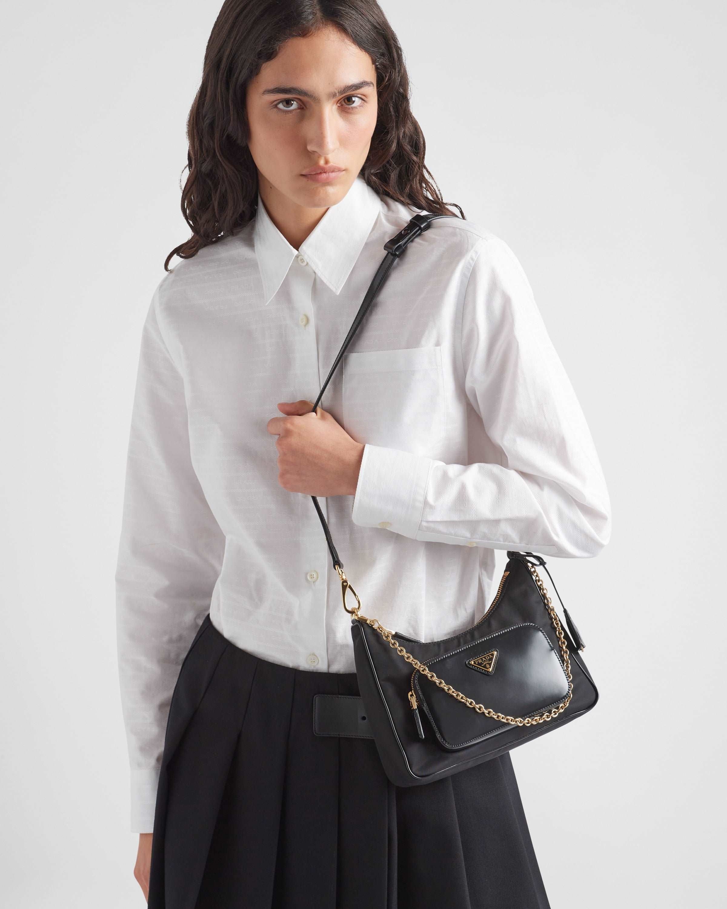 Re-Nylon xブラッシュドレザー ミニバッグ