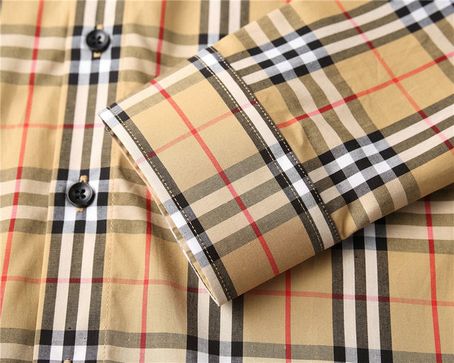 Burberry （バーバリー）長袖シャツ