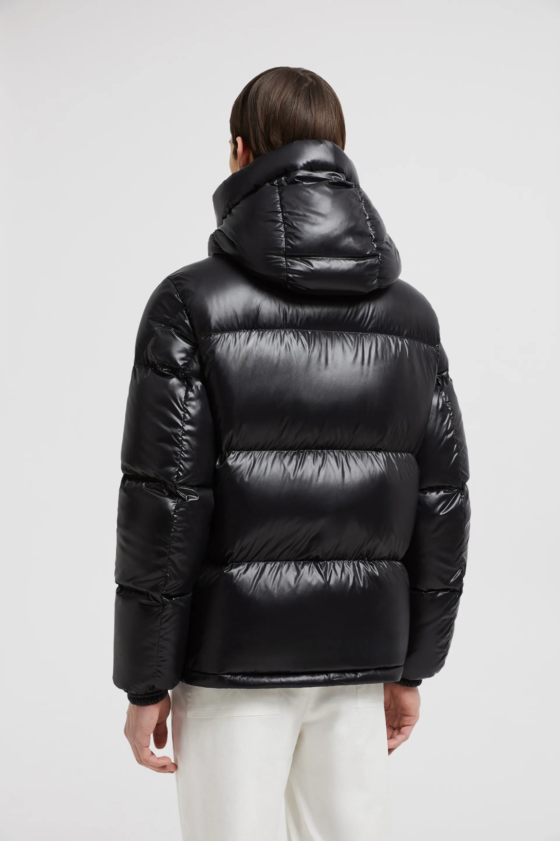 【限定新モデル】MONCLER Montbeliard ダウンジャケット
