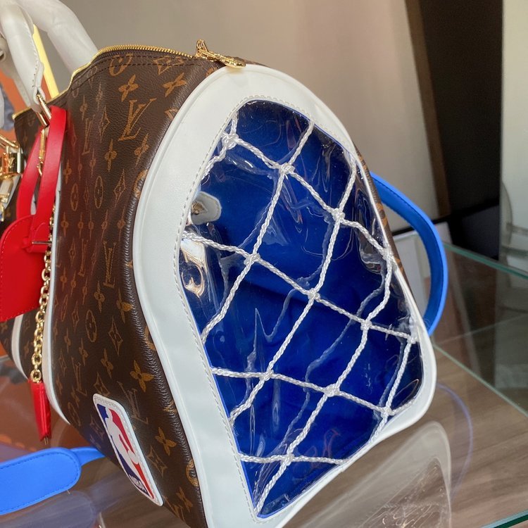 Louis Vuitton （ルイヴィトン） メッセンジャーバッグ 55x27x20cm