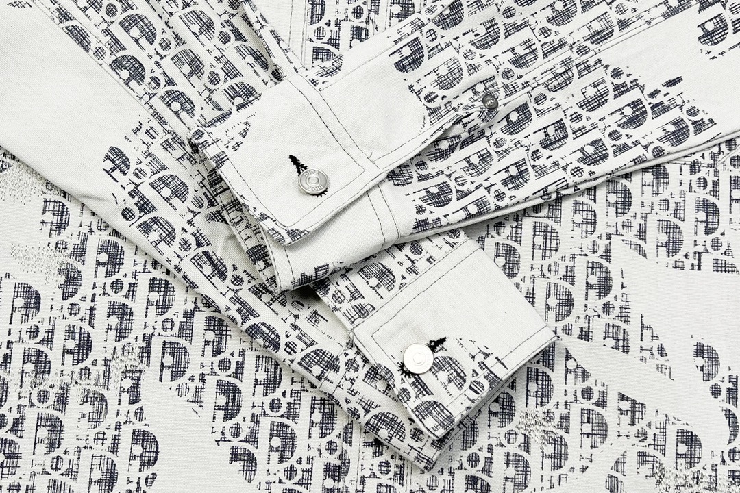 【DIOR 公式旗艦店】ディオール シャツ ご好評に付き再入荷！