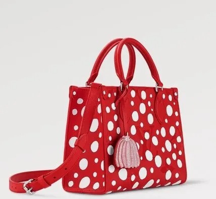 🔥ホットトピック！ 💓世界的アーティスト草間彌生とのコラボレーションから生まれた「Louis Vuitton×草間彌生」コレクションが初