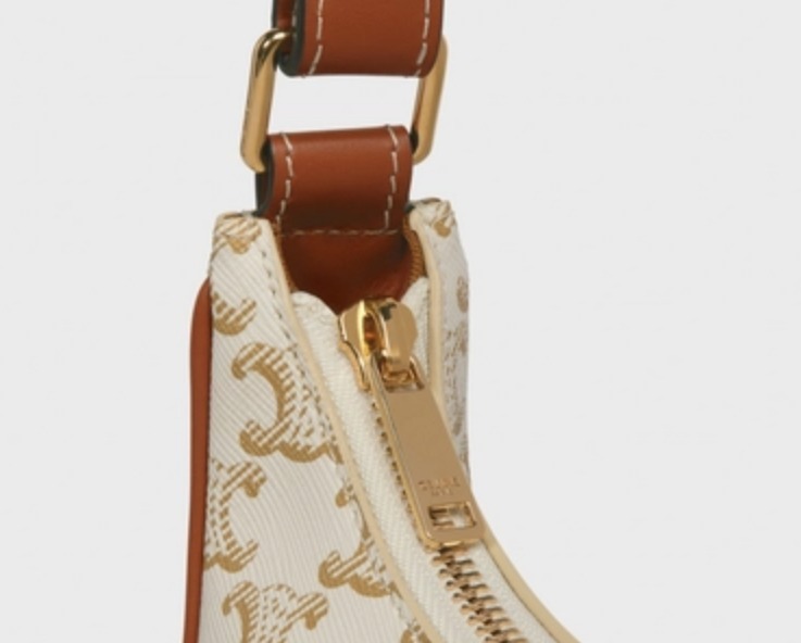 お洒落【国内発送★CELINE】アヴァバッグ トリオンフキャンバス