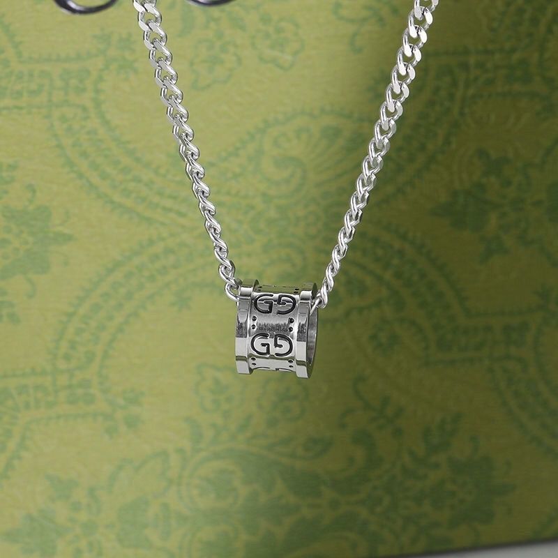 GUCCI（グッチ）ネックレス