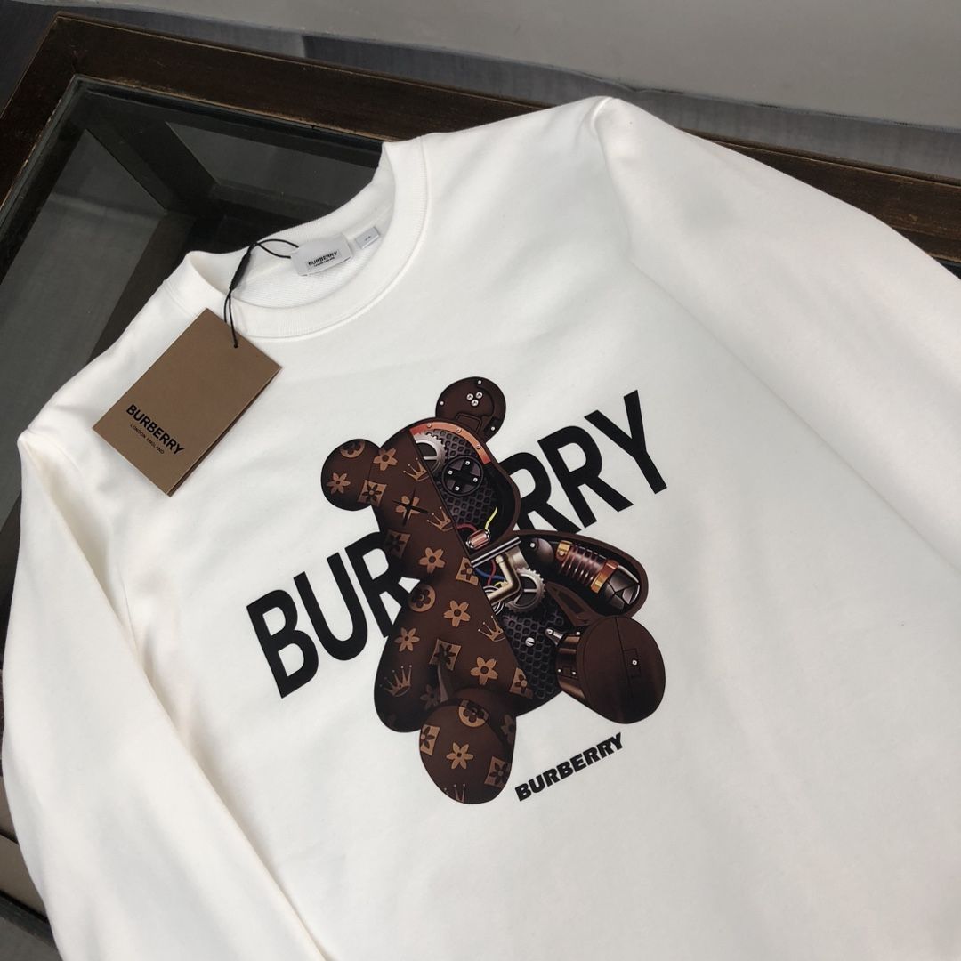 【BURBERRY旗艦店】バーバリー 長袖 ご好評に付き再入荷！