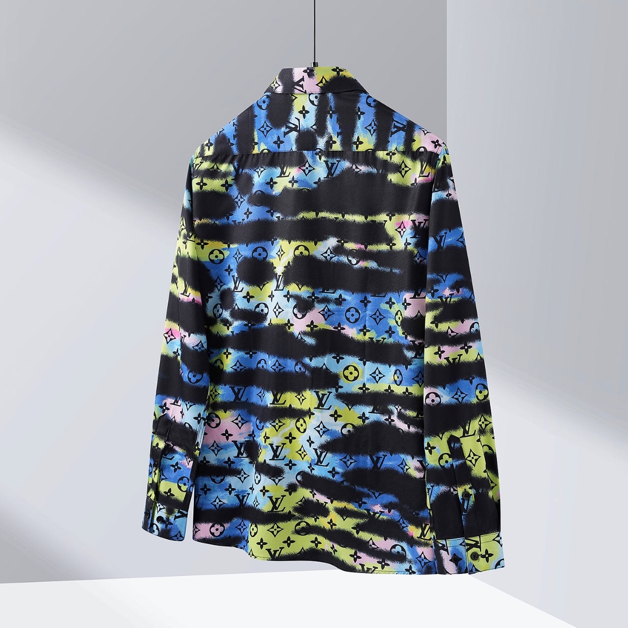 【LOUIS VUITTON 公式旗艦店】ルイヴィトン シャツ ご好評に付き再入荷！