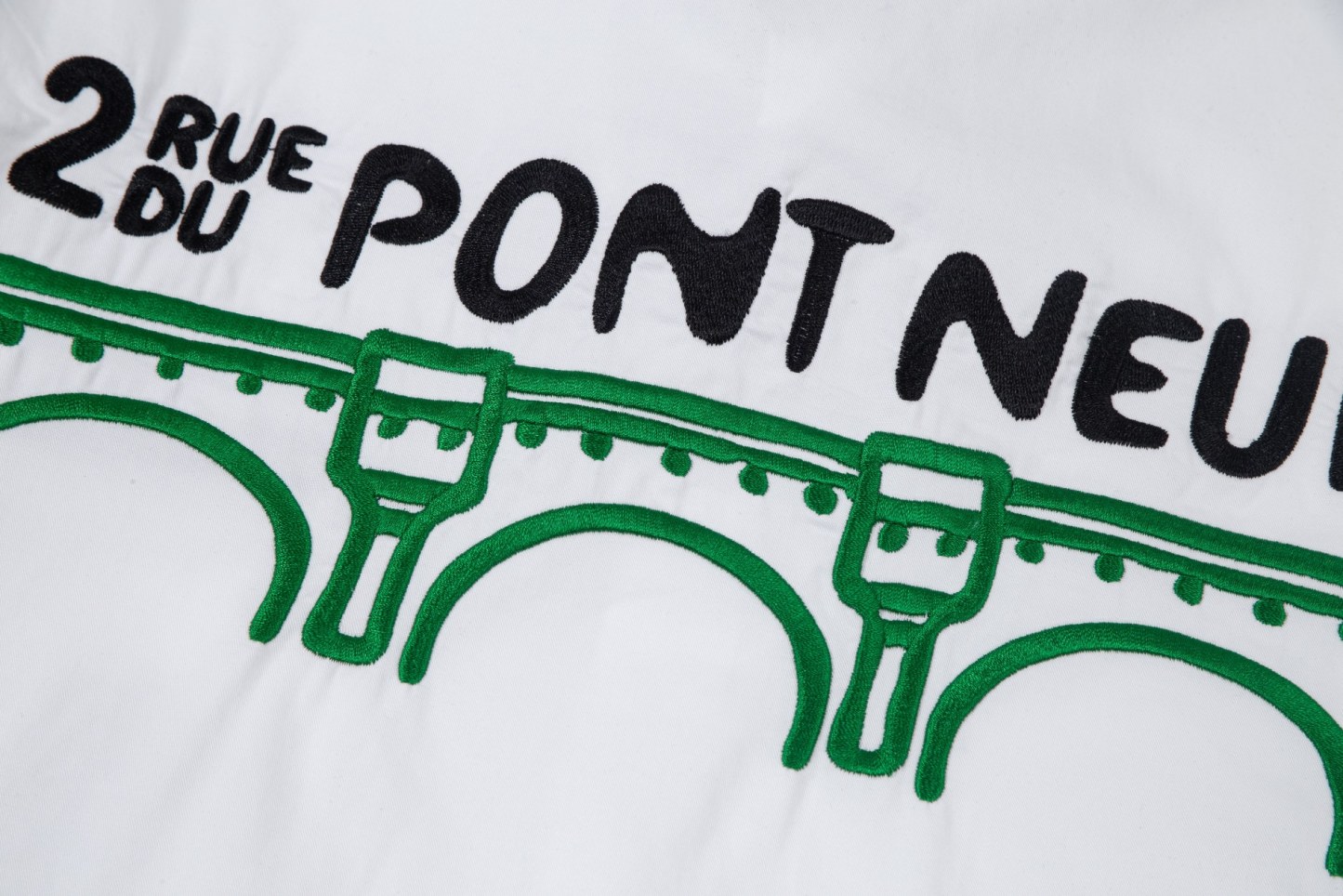 【LOUIS VUITTON 公式旗艦店】ルイヴィトン シャツ ご好評に付き再入荷 240715