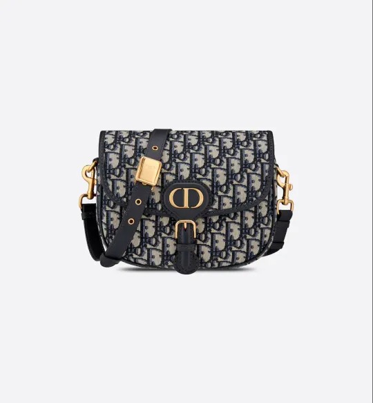 【DIOR】✨今季のトレンド！★矢野未希子さん愛用★日本人気上昇中↑↑↑超難入手！早い者勝ち！DIOR BOBBY ミディアムバッグ