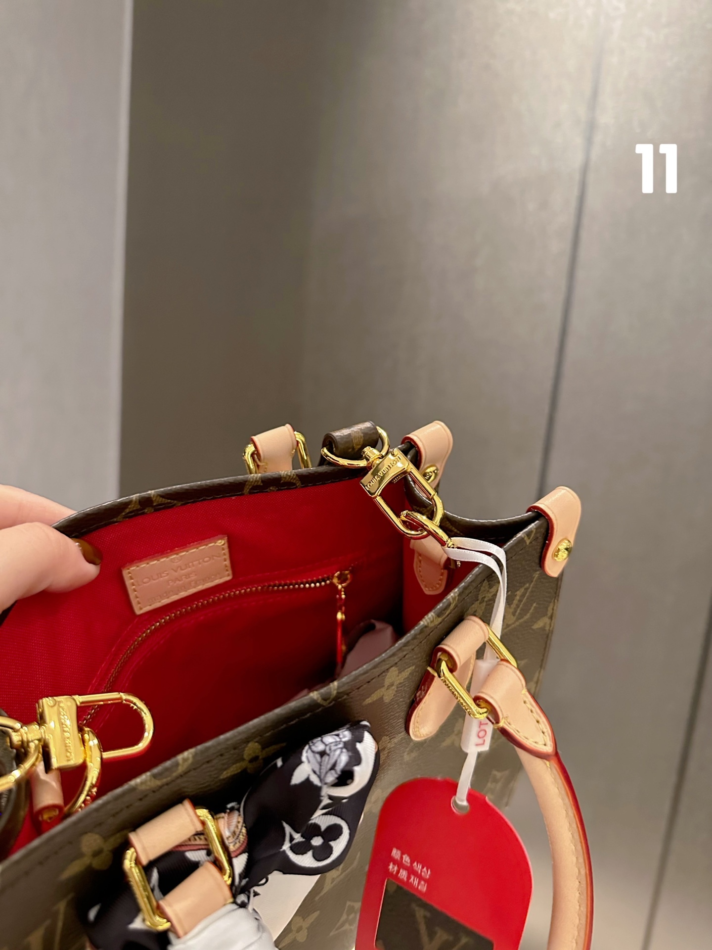 ★関税込★ Lv Sac Platの新しい琴譜バッグ