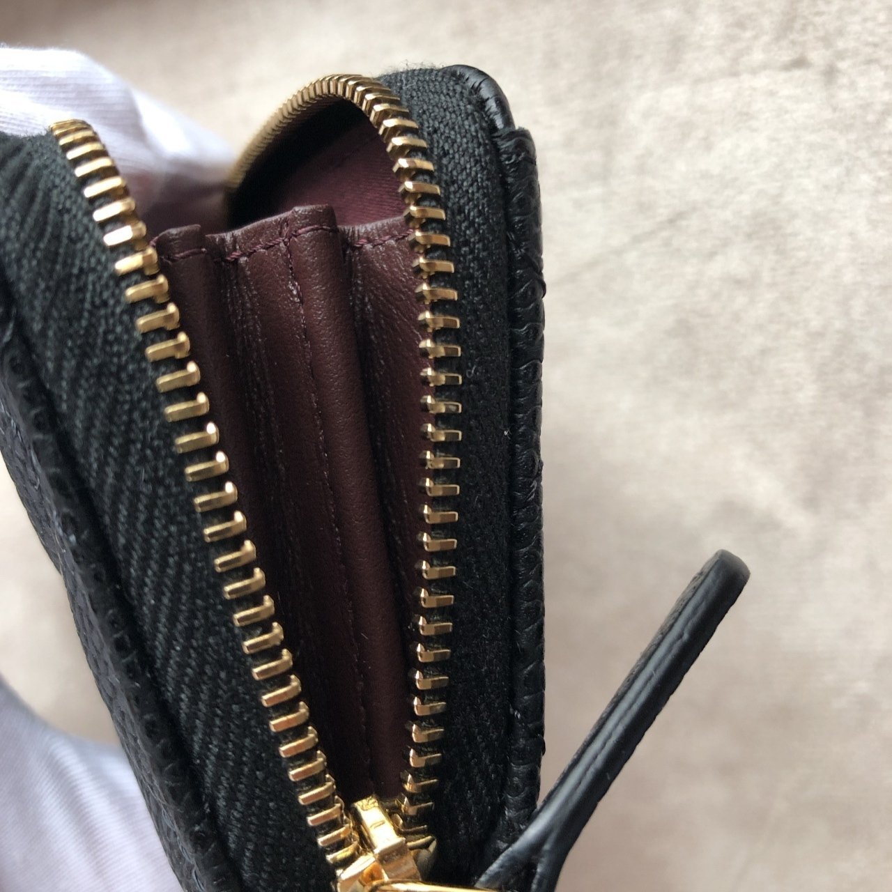 国内即発 コインケース マトラッセ キャビア