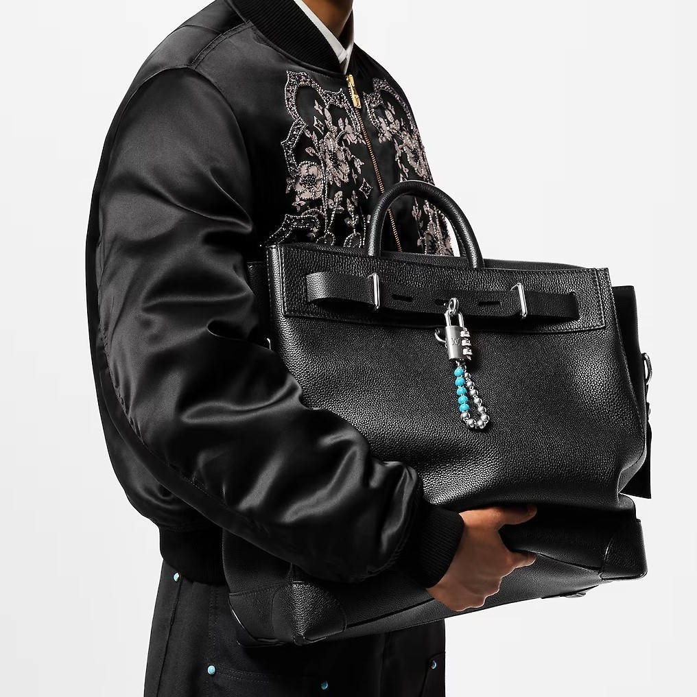 【24FW/荷物が多い時もお洒落に◎】LouisVuitton トートバッグ