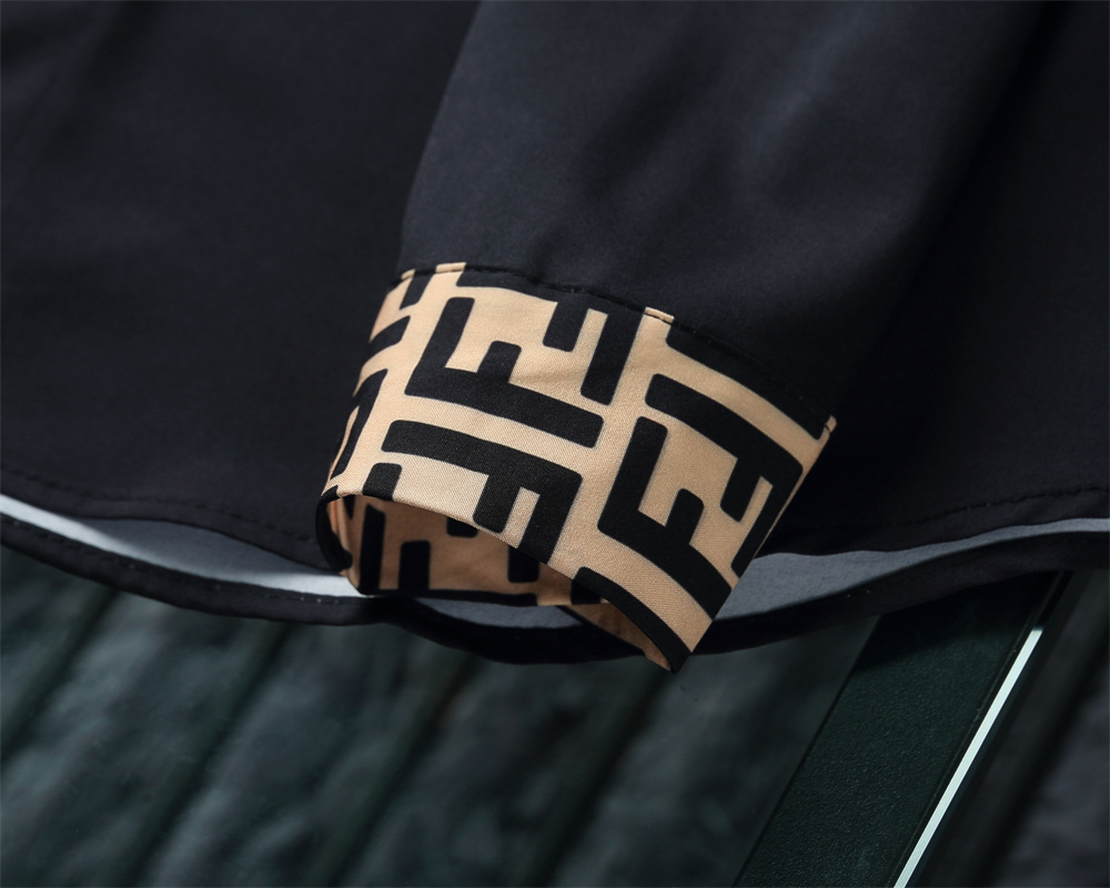 【FENDI 公式旗艦店】フェンディ シャツ ご好評に付き再入荷！