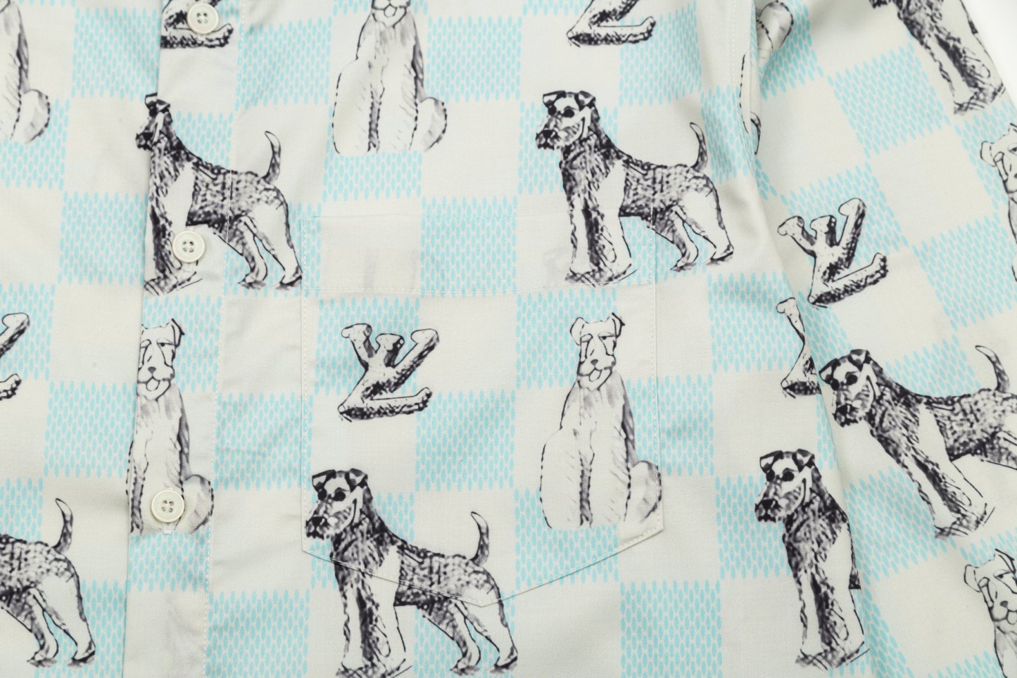 【LOUIS VUITTON 公式旗艦店】ルイヴィトン シャツ ご好評に付き再入荷 240715