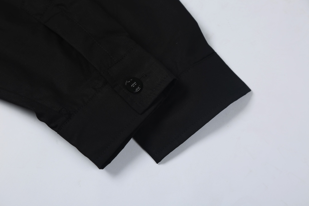 【BALENCIAGA 公式旗艦店】バレンシアガ シャツ ご好評に付き再入荷！