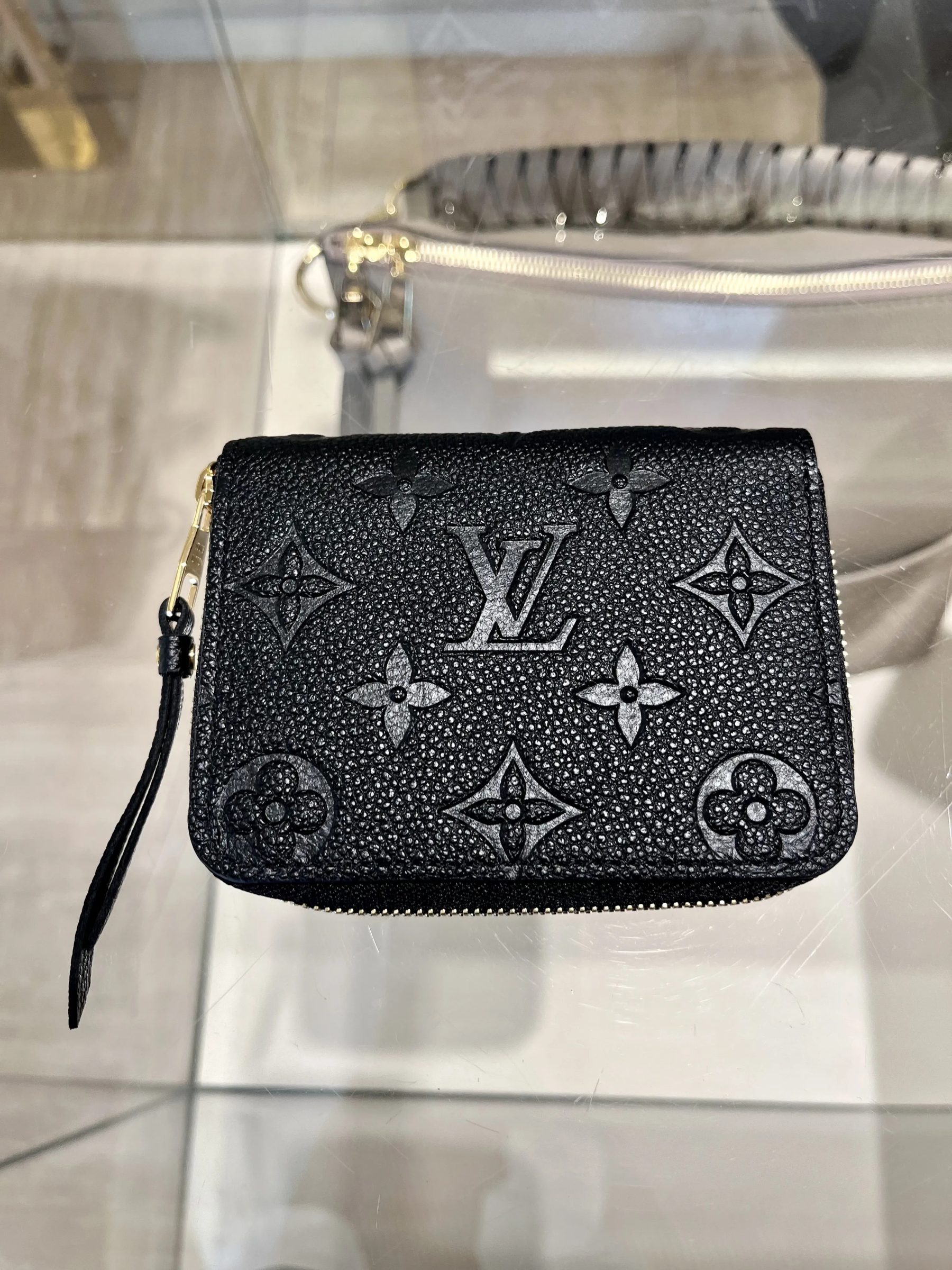 ★LOUIS VUITTON★ ジッピーコインパース M60574 11*8.5*2cm