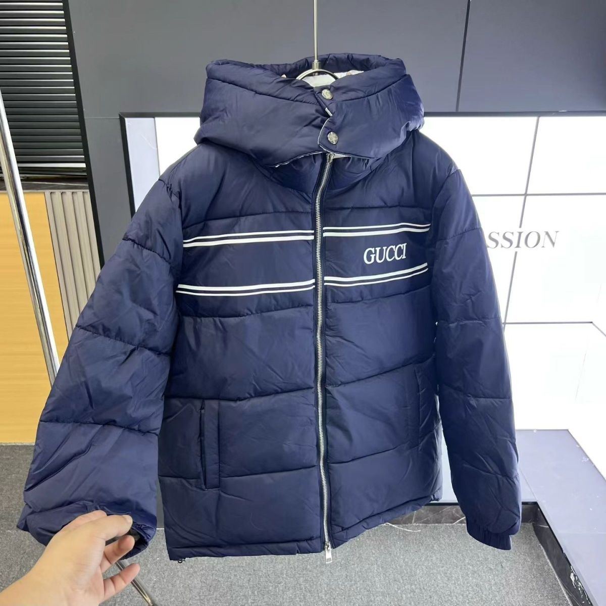 【GUCCI旗艦店】グッチ ダウンジャケット ご好評に付き再入荷！