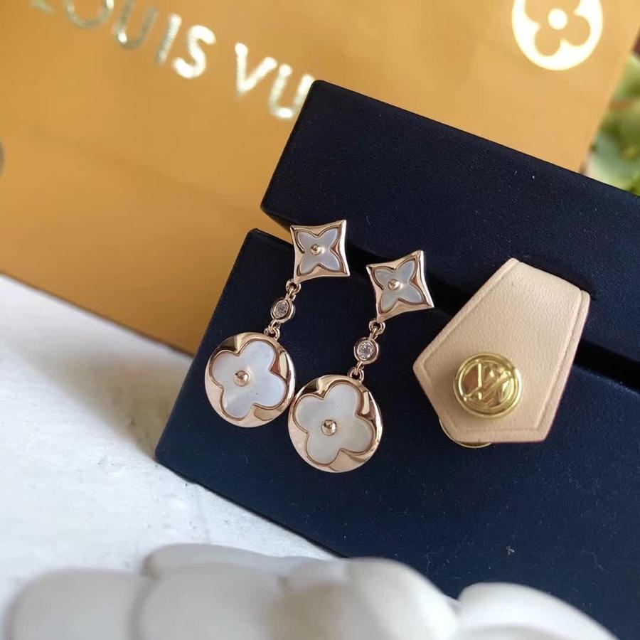 Louis Vuitton（ルイヴィトン）イヤリング  18K