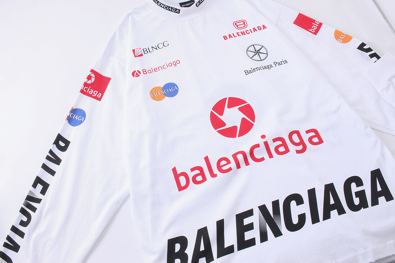 【BALENCIAGA】バレンシアガ 男女兼用、ご好評に付き再入荷！