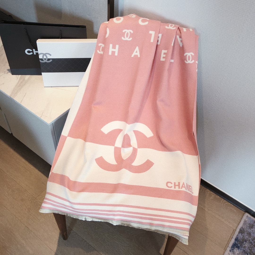 【CHANEL公式旗艦店】シャネル スカーフ 限定発売 送料無料