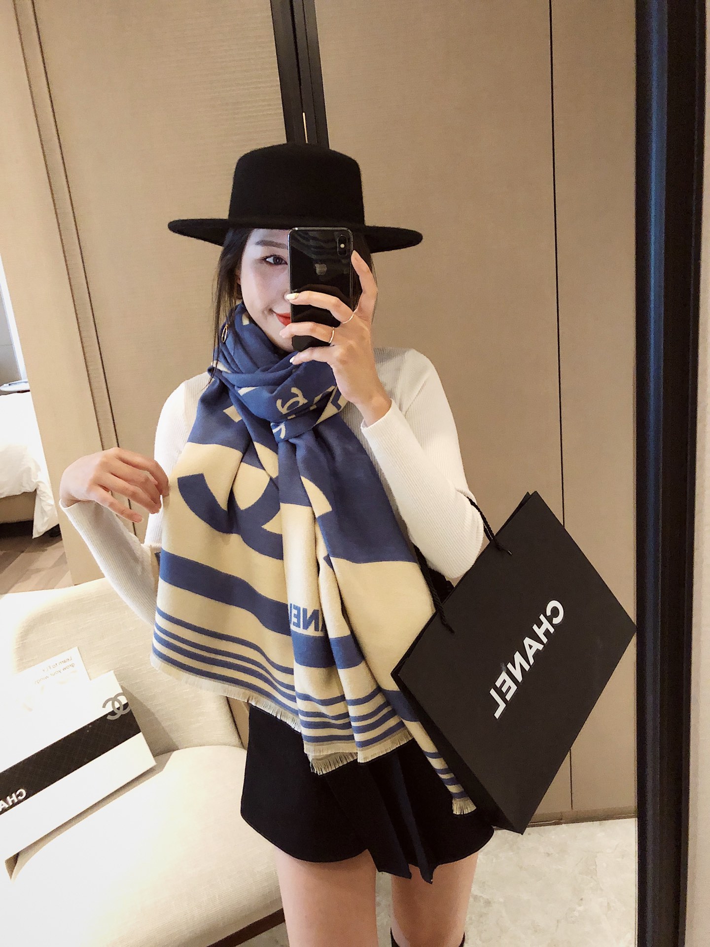 【CHANEL公式旗艦店】シャネル スカーフ 限定発売 送料無料