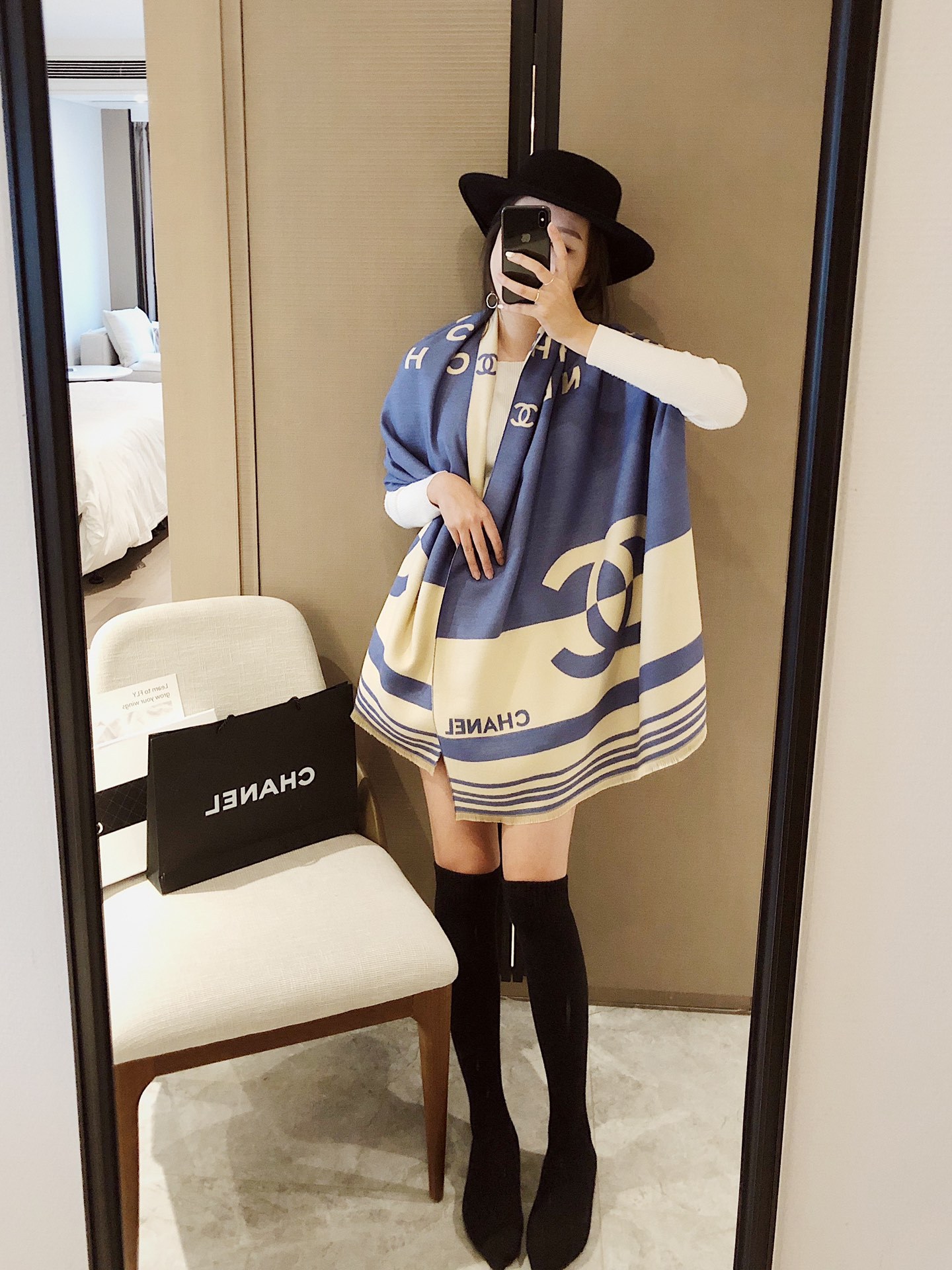 【CHANEL公式旗艦店】シャネル スカーフ 限定発売 送料無料