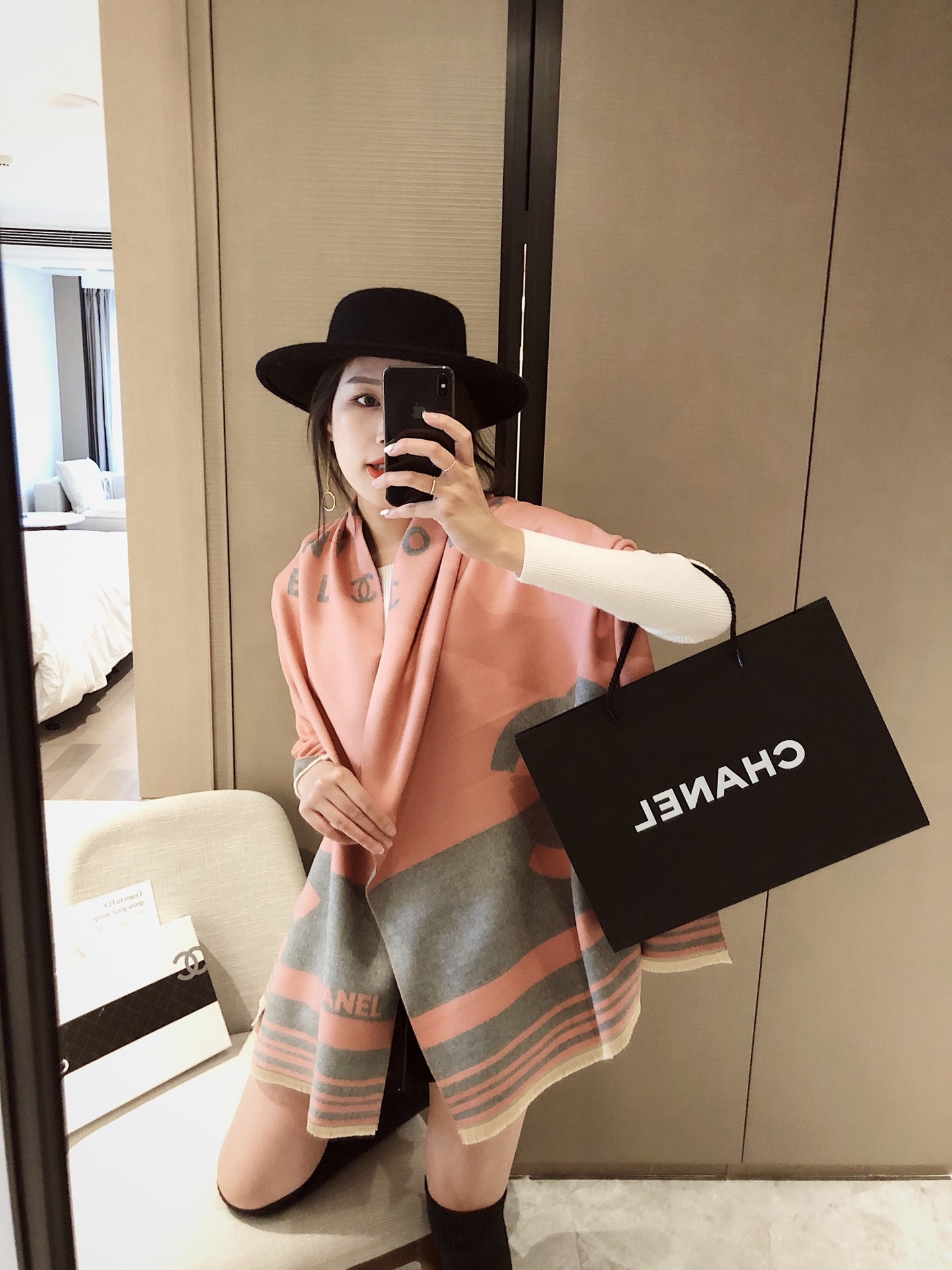 【CHANEL公式旗艦店】シャネル スカーフ 限定発売 送料無料