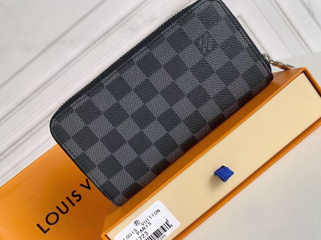 LOUIS VUITTON（ルイヴィトン）二重ファスナー 財布 19x10x4CM