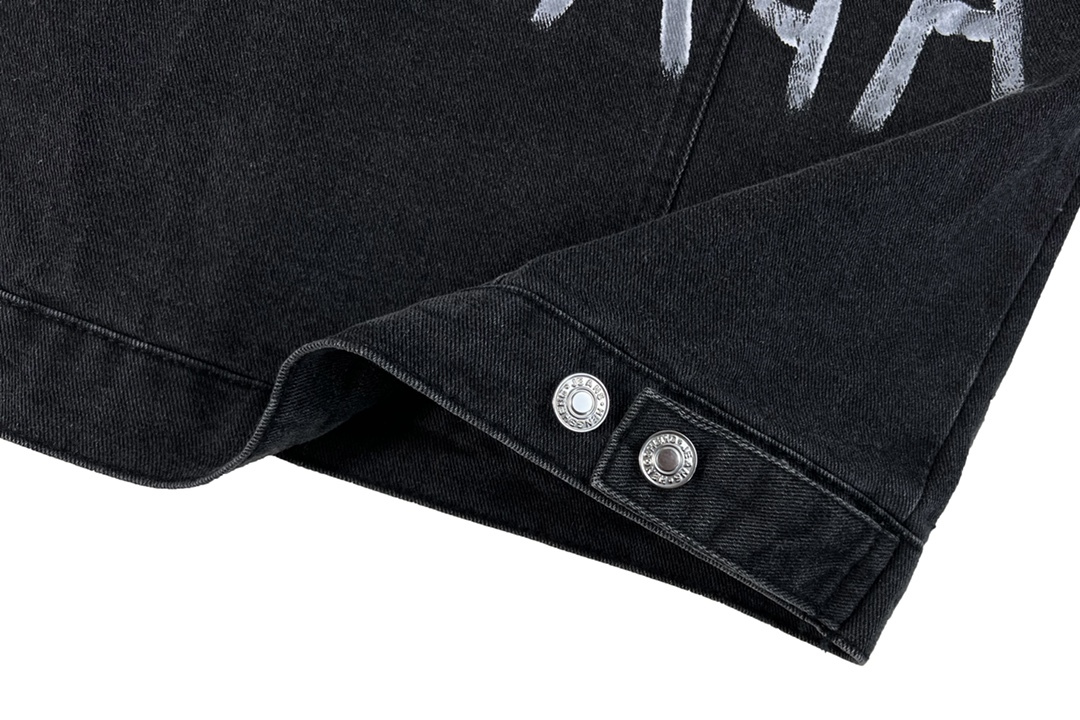 【BALENCIAGA公式旗艦店】バレンシアガ デニムジャケット ご好評に付き再入荷！